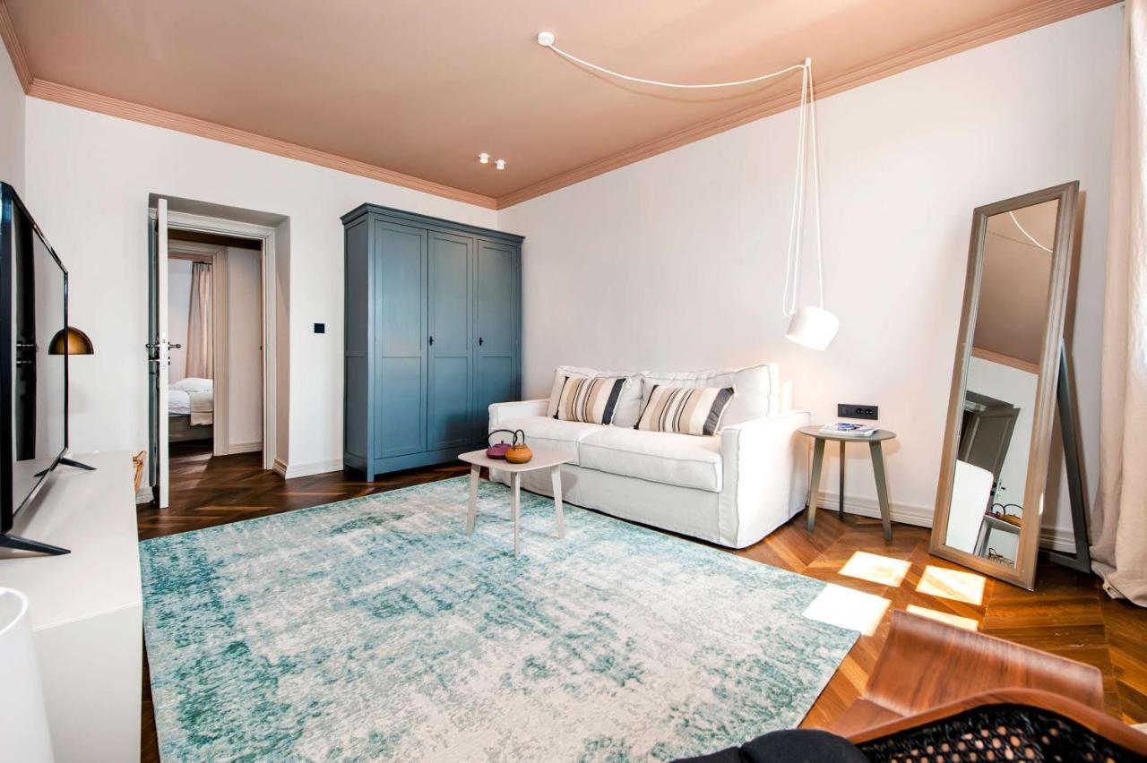 Campitelli Design Apartment Ρόβινι Εξωτερικό φωτογραφία
