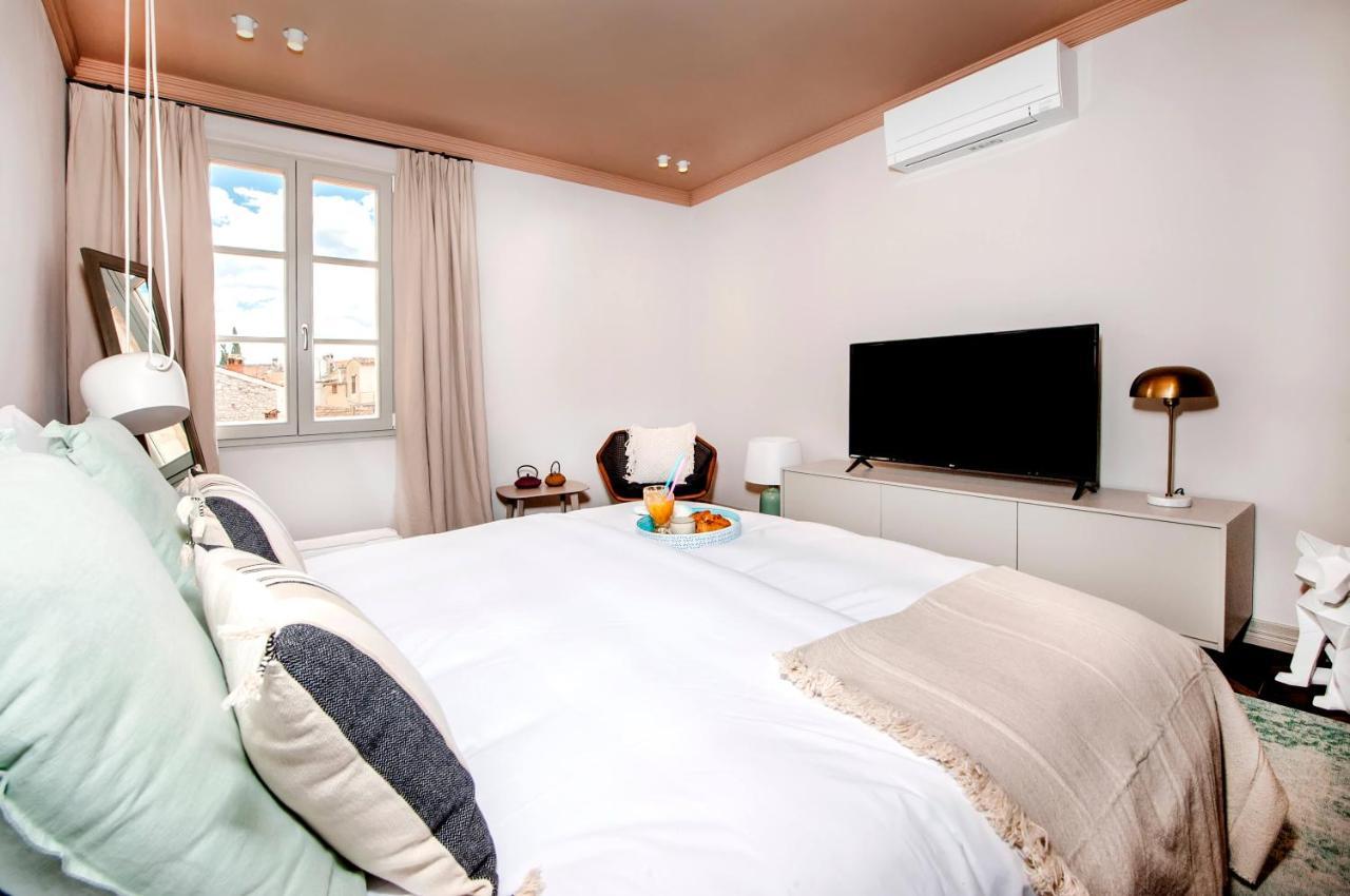 Campitelli Design Apartment Ρόβινι Εξωτερικό φωτογραφία