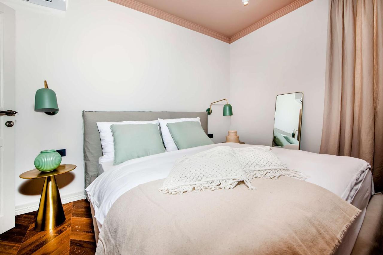 Campitelli Design Apartment Ρόβινι Εξωτερικό φωτογραφία