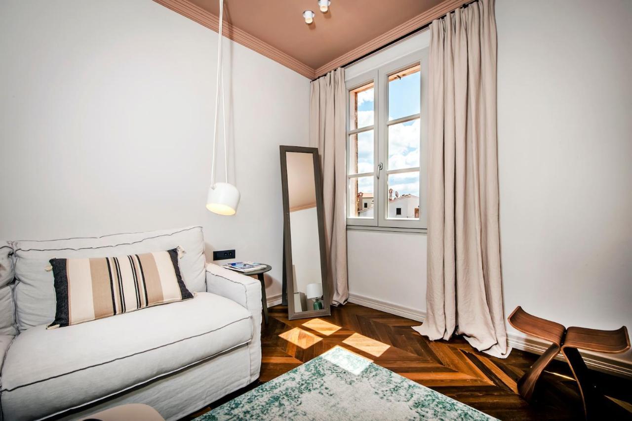 Campitelli Design Apartment Ρόβινι Εξωτερικό φωτογραφία