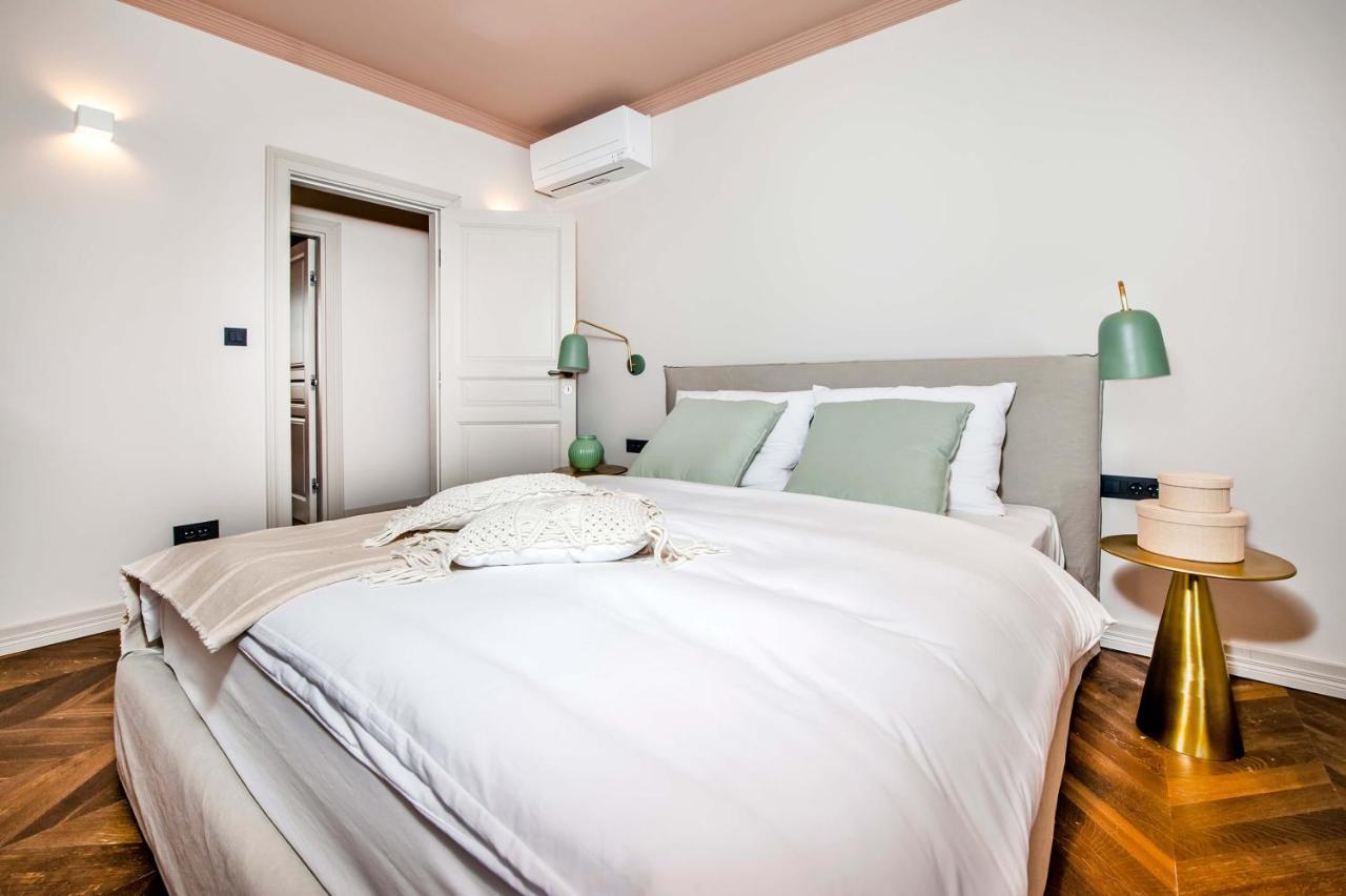 Campitelli Design Apartment Ρόβινι Εξωτερικό φωτογραφία